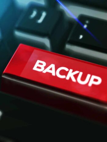 Uranium Backup: Copia de seguridad de máquinas virtuales 27 Uranium Backup Pro Virtual Copia de seguridad máquinas virtuales