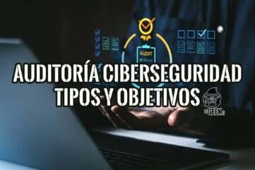 Manos sosteniendo hologramas de iconos relacionados con auditoría de ciberseguridad sobre un ordenador portátil.