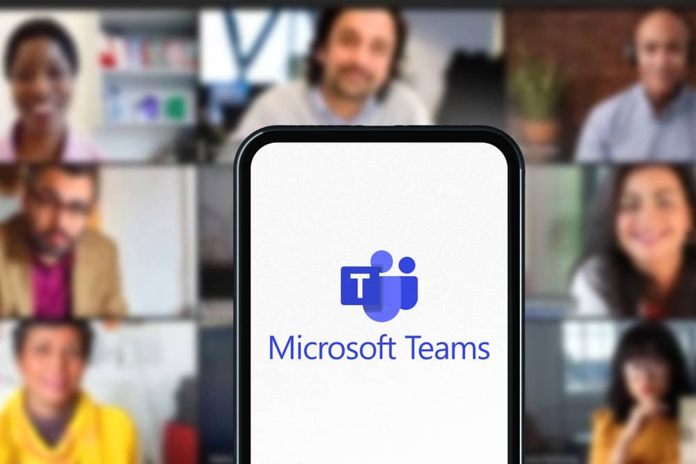 Stack tecnológico para gestores: 5 programas de gestión de empleados 21 Microsoft Teams: comunicación eficaz para equipos de trabajo. Videoconferencia y colaboración remota. Herramienta esencial para gestores.